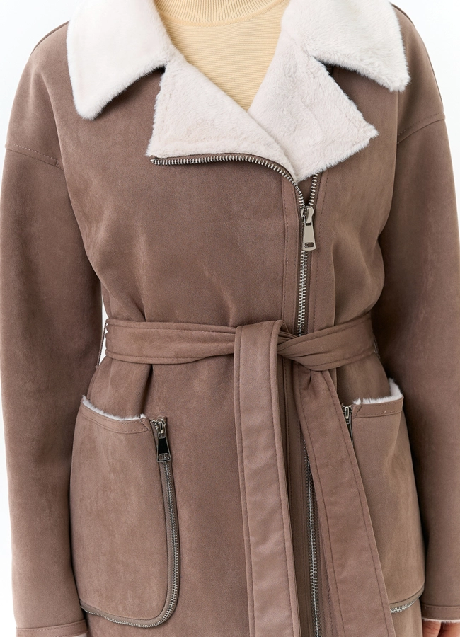 Женская дубленка из эко замши модель № 32689 универмаг малина