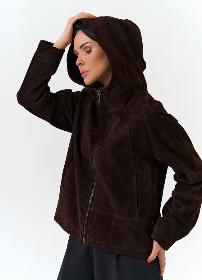 Женская куртка из натуральной замши с капюшоном модель № 32674 меха малина