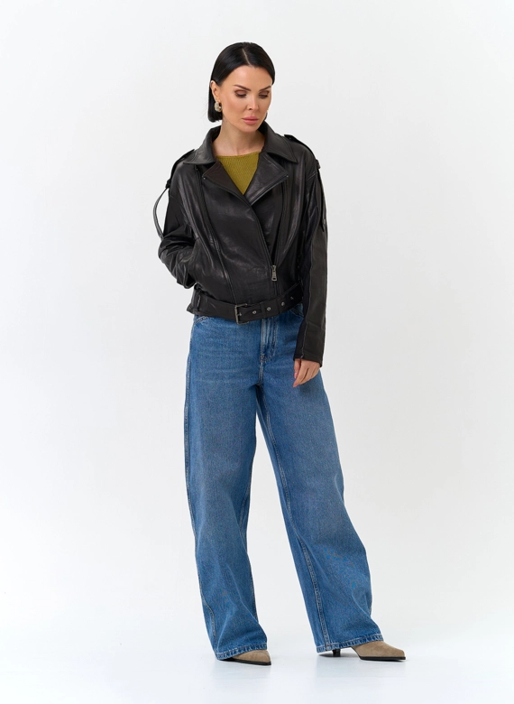 Женская куртка косуха из натуральной кожи фото