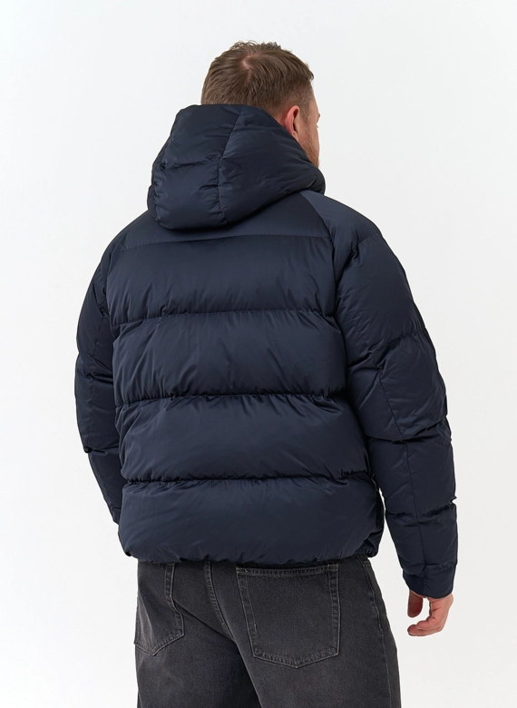 Мужской пуховик с капюшоном  фото