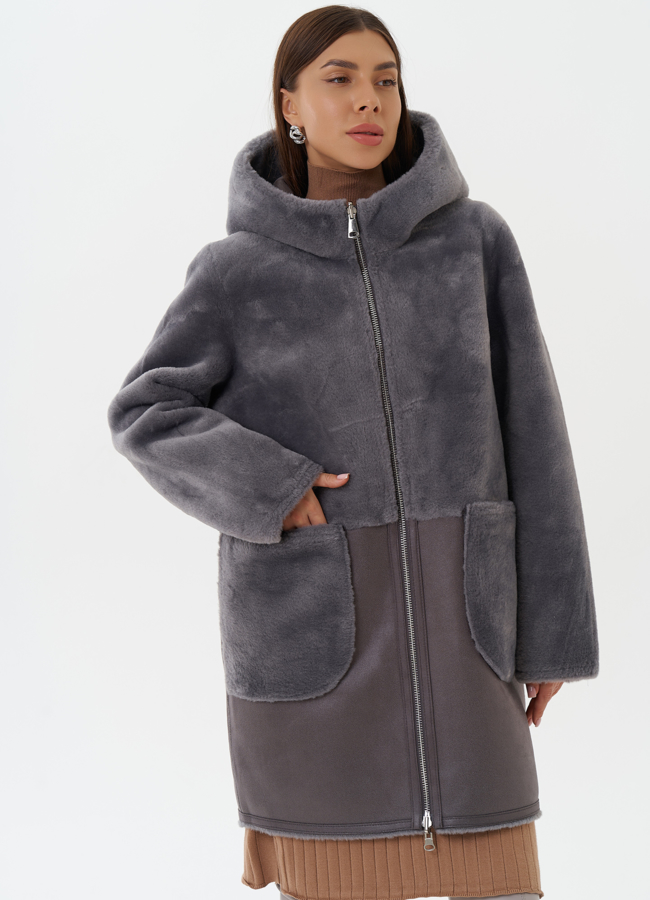 Двухсторонняя эко дубленка с капюшоном модель № 27764 меха малина