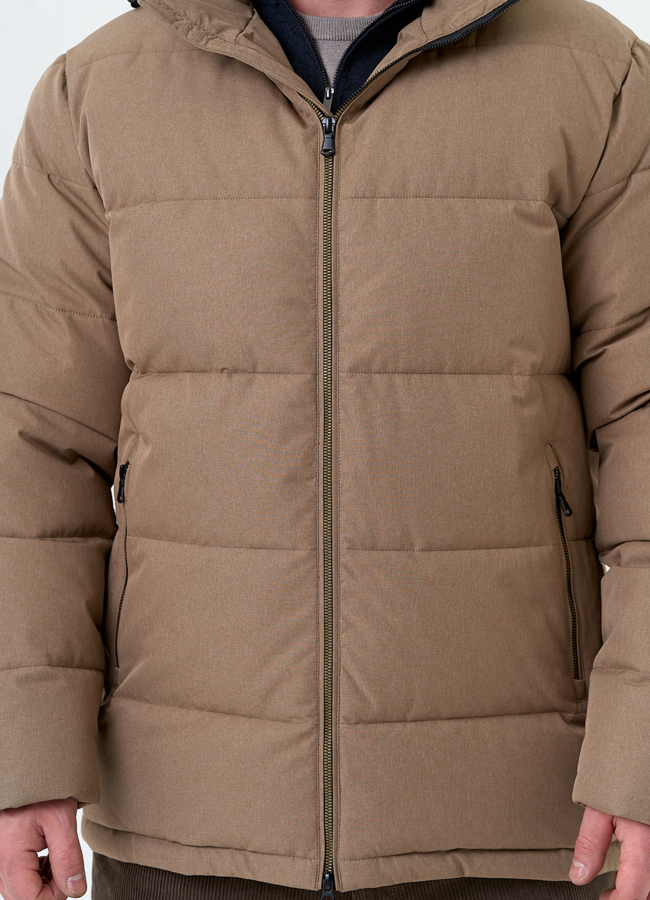 Мужской пуховик с капюшоном  модель № 31473 универмаг малина