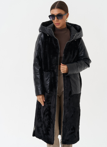 Пуховик из эко кожи с капюшоном