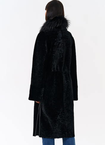 Женская двухстороняя дубленка с воротником из меха чернобурой лисы