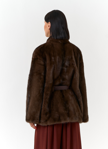 Шуба из меха норки с поясом