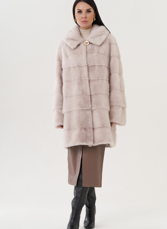 Шуба из норки с капюшоном 