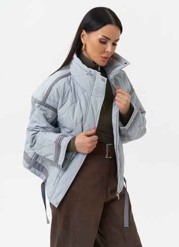 Короткая куртка с воротником стойкой