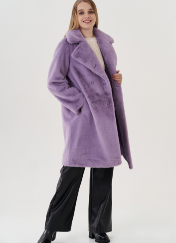 Женское пальто из эко меха на пуговицах