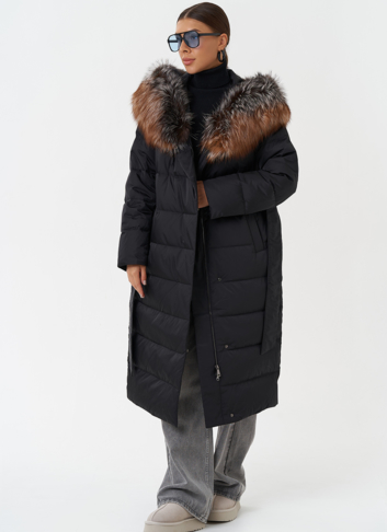 Пуховик с капюшоном из меха чернобурки