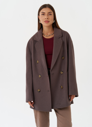 Укороченное двубортное пальто