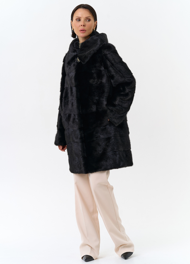 Шуба из норки с капюшоном черного цвета модель № 24727 универмаг малина