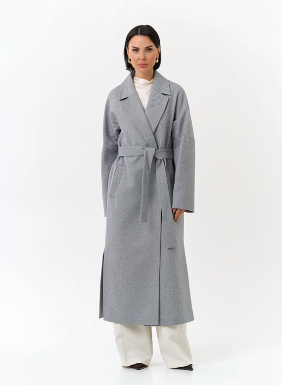 Женское пальто с английским воротником фото